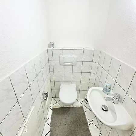 Apartment Monteurwohnung Wahren - 7 Betten Leipzig